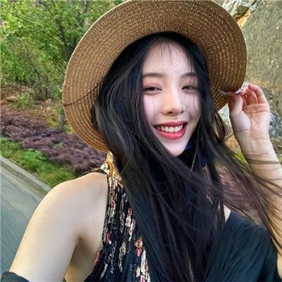 年轻女子 海报